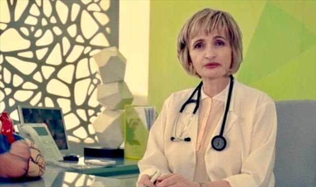 بالفيديو: طبيبة فلسطينية تغني «هلكونا بالكورونا»