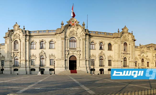 تفتيش القصر الرئاسي في بيرو بحثا عن زوجة شقيق الرئيس المتهمة بقضية فساد وغسل أموال
