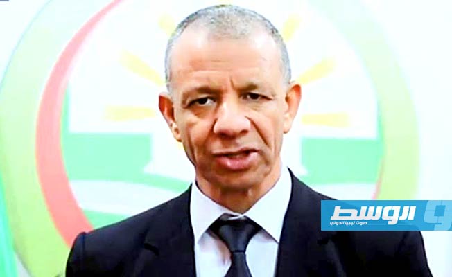 بن قرينة وزير سابق ورئيس حزب إسلامي..أول من يعلن ترشحه للانتخابات الرئاسية بالجزائر