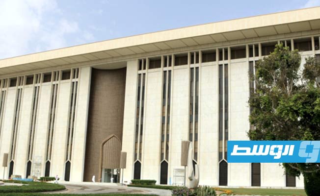 «المركزي السعودي» يعلق إنشاء حسابات عن بُعد ويضع حدا أقصى للحوالات