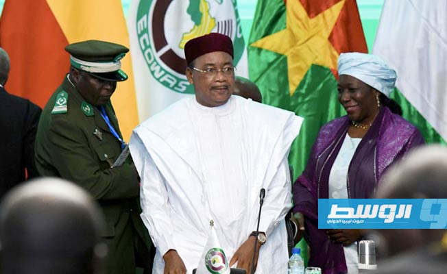 دول غرب أفريقيا تعقد قمة استثنائية لمنع انتشار «الإرهابيين»