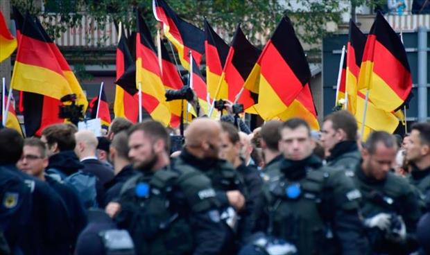 صدامات خلال تظاهرات بين مؤيدين ومعارضين للهجرة في ألمانيا