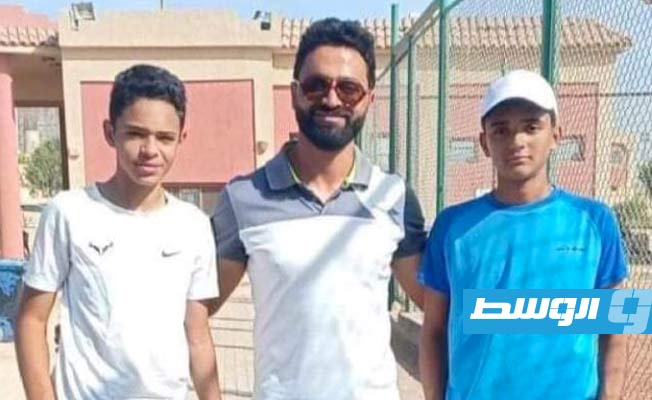 الليبي إبراهيم الشتيوي يصل نصف نهائي التنس الأفريقي