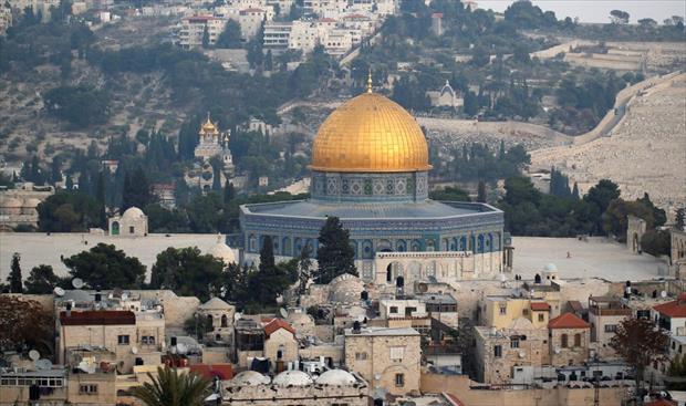 إسرائيل تعتقل محافظ القدس وعضوا بحركة «فتح» الفلسطينية