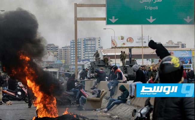 توترات متفرقة في اليوم الأربعين للحركة الاحتجاجية بلبنان