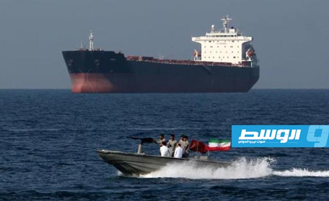إيران تفرج عن إحدى ناقلتي النفط البريطانيتين اللتين احتجزتهما الجمعة