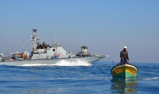 إسرائيل تقلص مساحة الصيد في قطاع غزة