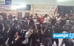 بالفيديو.. لحظة اعتداء قوات الاحتلال على مشيعي جثمان الصحفية شيرين أبو عاقلة