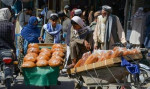 اقتصاديون يحثون أميركا على الإفراج عن أموال أفغانستان المجمدة