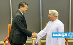 أبوجناح يلتقي وزير الصحة العماني على هامش مؤتمر «مقاومة مضادات الميكروبات»