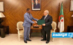 النائب صالح همة يقدم أوراق اعتماده سفيرا فوق العادة مفوضا لليبيا لدى الجزائر
