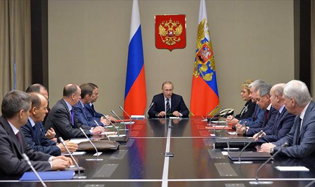 بوتين يبحث مع الأعضاء الدائمين لمجلس الأمن الروسي تطورات الأوضاع في ليبيا