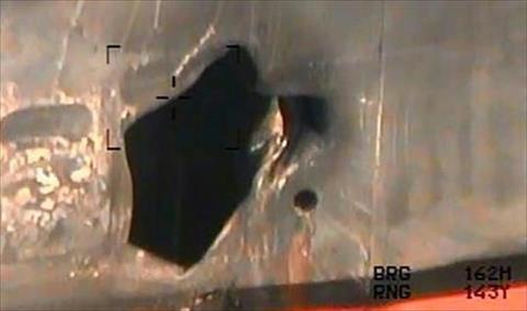واشنطن تنشر صورًا جديدة «تدين إيران في الهجوم على ناقلتي نفط ببحر عمان»