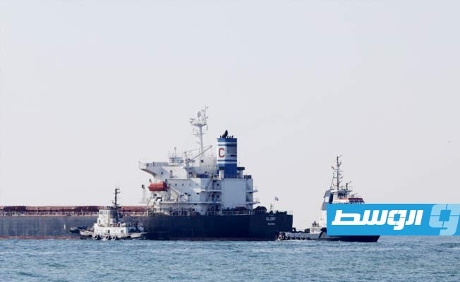 مصدر ملاحي: سفينة تحمل أول شحنة حبوب أوكرانية ترسو بميناء طرطوس السوري