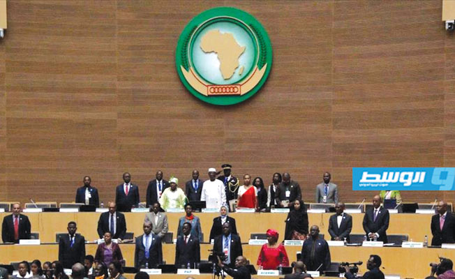الاتحاد الأفريقي يطلب من المجلس العسكري السوداني تسليم السلطة خلال 60 يوما