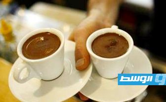 كيف يحمي «فنجان القهوة» الدماغ من ضعف الذاكرة الناتج عن نقص النوم؟