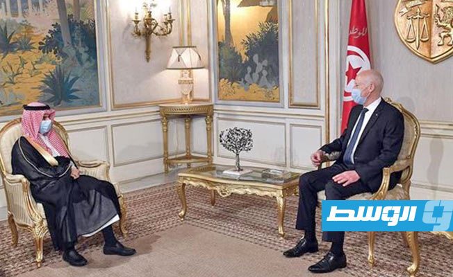 تونس والسعودية تدعوان لحل المسألة الليبية سلميا في إطار ليبي ودون تدخل أجنبي