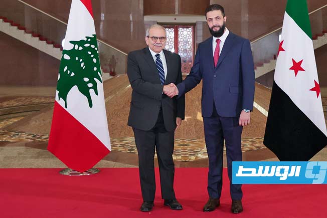 رئيس الحكومة اللبنانية يسلم الشرع دعوة لزيارة بيروت لفتح «صفحة جديدة»