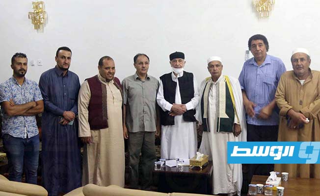 عقيلة صالح يلتقي وفدا من «البراعصة» ويؤكد ضرورة إجراء الانتخابات في 24 ديسمبر (صور)