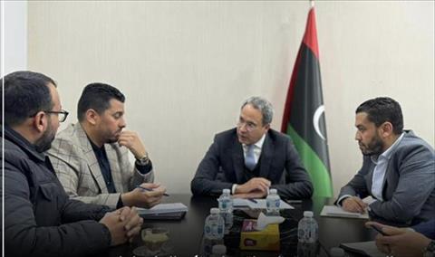 حكومة الوحدة: استكمال ترتيبات سفر 29 مريضا بضمور العضلات للعلاج في الخارج