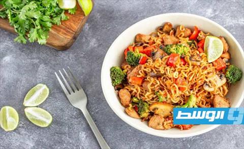 إندومي بقطع الدجاج