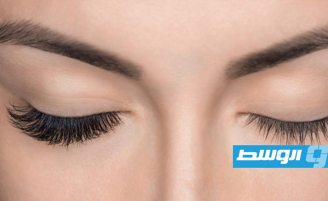 تطويل الرموش وتكثيفها