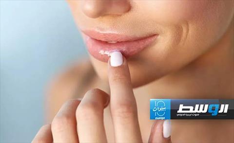 مرطب شفاه بالكاكو والعسل