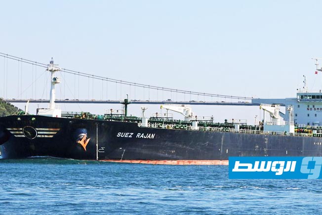 إيران تصادر ناقلة نفط في خليج عمان