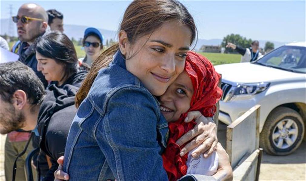 بالصور: سلمى حايك كما لم ترها من قبل