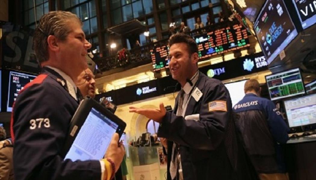 «داو جونز» يغلق عند مستوى قياسي مرتفع