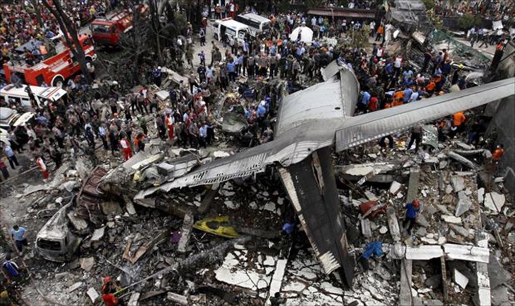 بالصور: ارتفاع عدد ضحايا الطائرة الإندونيسية إلى 116 شخصًا