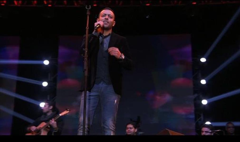 بالفيديو: تامر عاشور يطرح كليبًا جديدًا