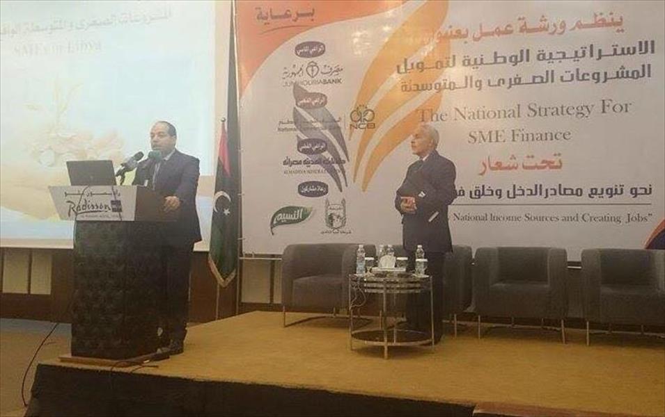 معيتيق: تضخم الجهاز الإداري أصبح «عبئًا» على الدولة