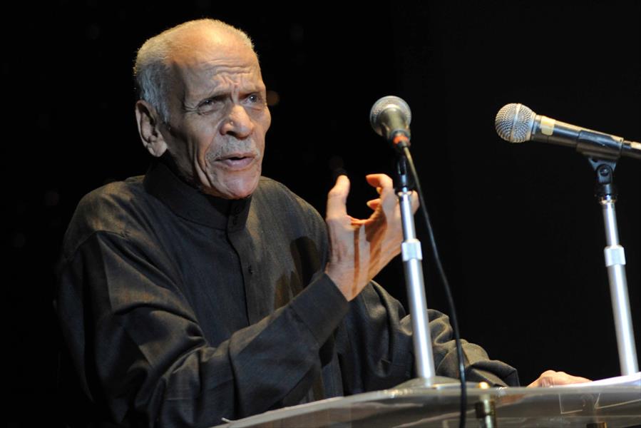 فتح باب الاشتراك بجائزة «أحمد فؤاد نجم» لشعر العامية