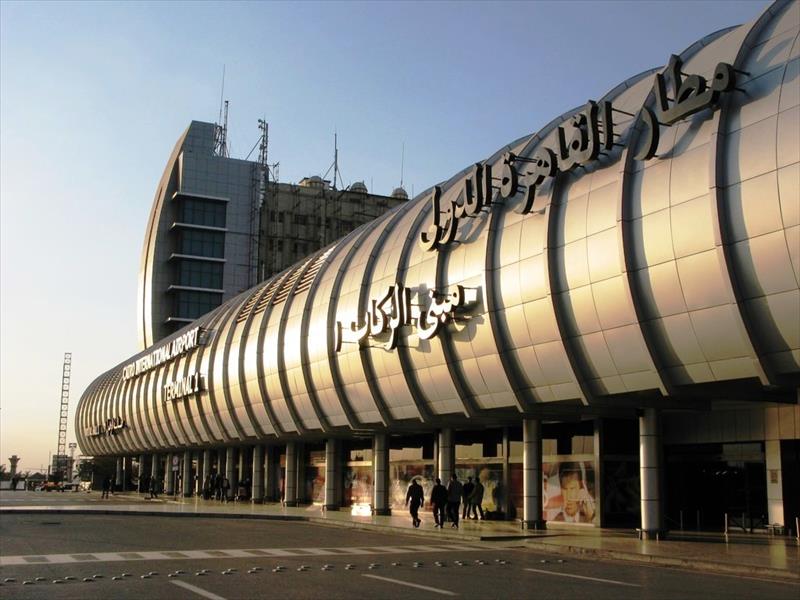 استئناف حركة الطيران بين القاهرة وطرابلس