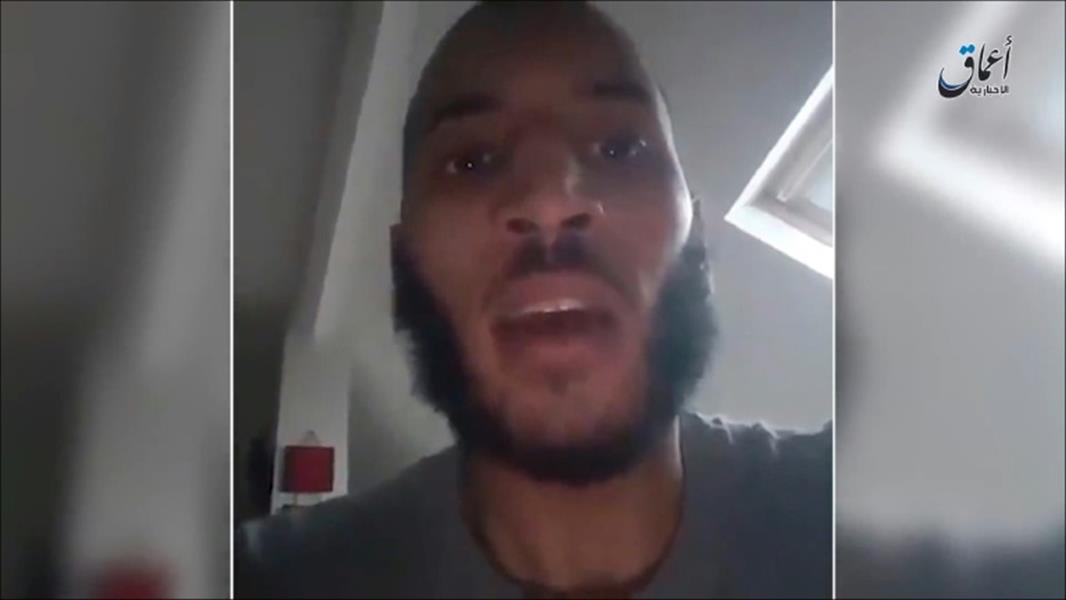 قاتل الشرطي الفرنسي وزوجته بث تفاصيل الاعتداء عبر «الفيسبوك»
