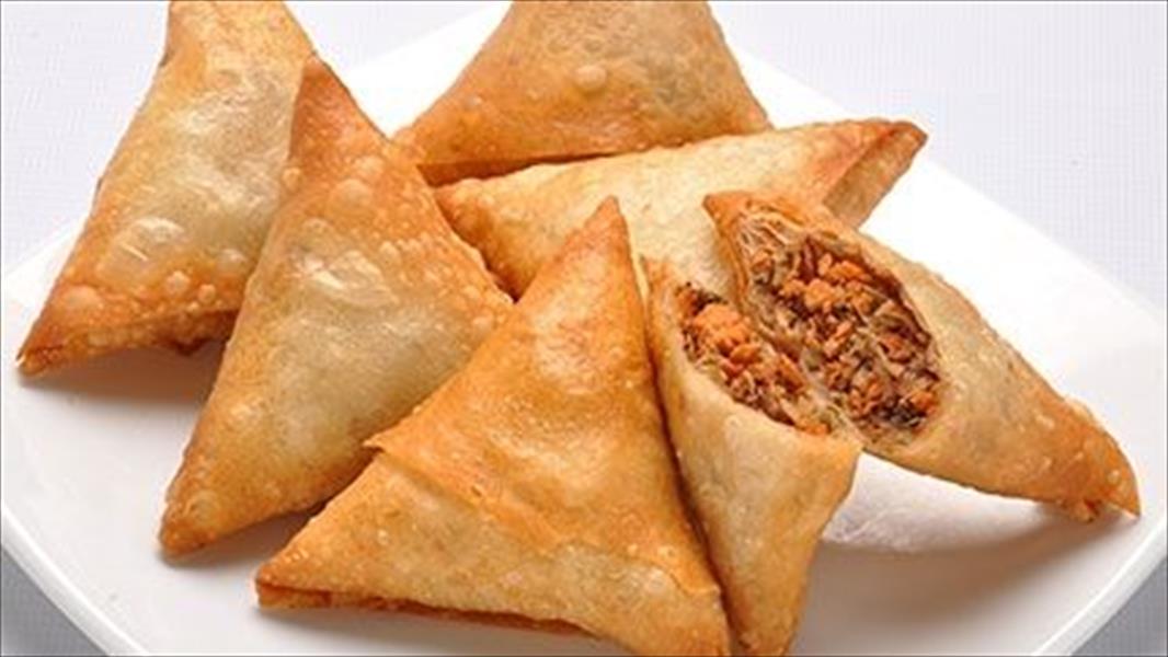 عجينة السمبوسك باللحم المفروم