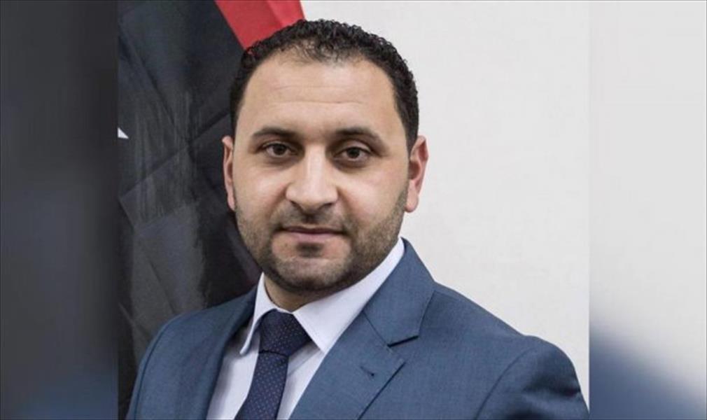 العريبي يقرر دمج إذاعتي طبرق الحرة والوطن المحليتين