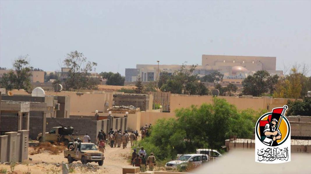 معارك عنيفة بقاعات واغادوغو في سرت.. و«البنيان» تعلن سيطرتها الكاملة على حي 700