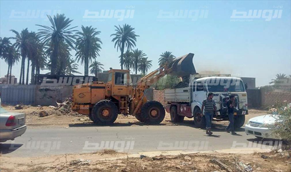 ردود فعل متباينة حول إعادة فتح الطريق الساحلي بين الزاوية وورشفانة
