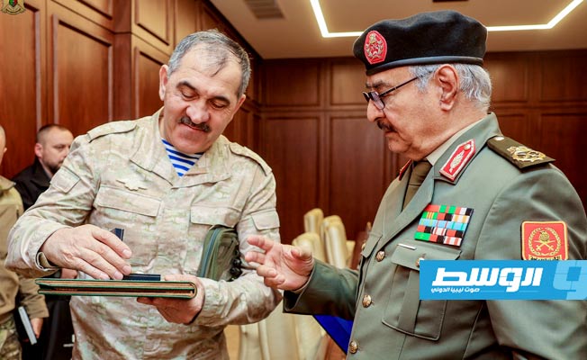«أوراسيا ريفيو»: بعد زيارة يفكيروف.. موسكو تجدد اهتمامها بليبيا