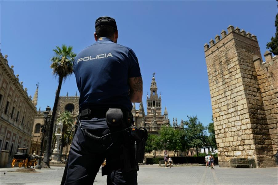 ضبط ملابس مقلدة بقيمة خمسة ملايين يورو في إسبانيا