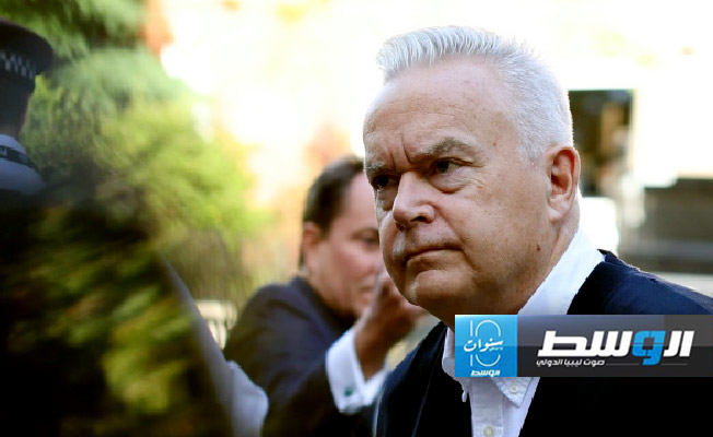 سجن هيو إدواردز 6 أشهر مع وقف التنفيذ لحيازته صورا جنسية لأطفال