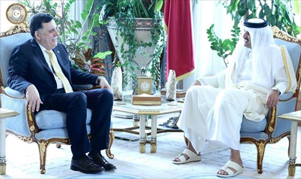 أمير قطر للسراج: لن ندعم أي طرف في ليبيا يعمل ضد حكومة الوفاق