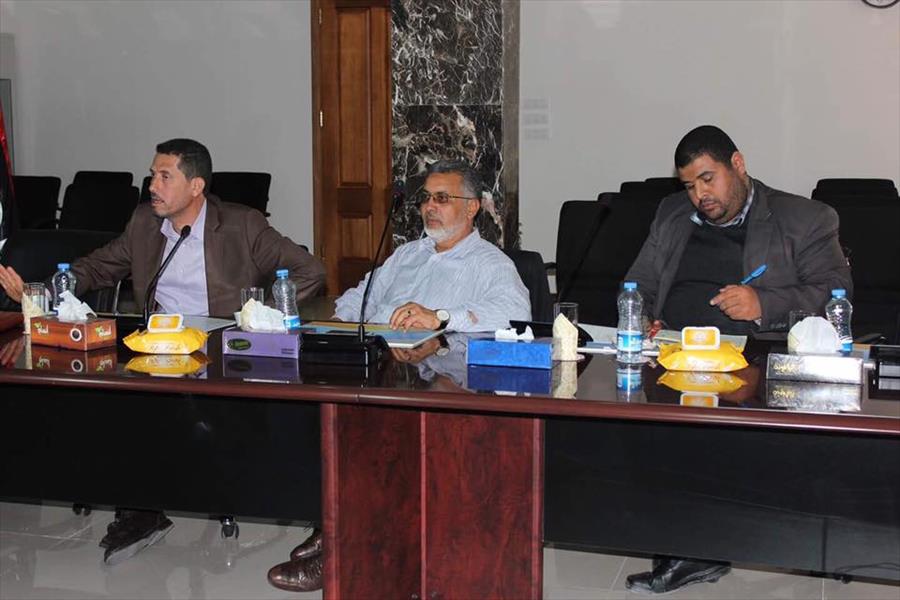 البريقة: خزانات متنقلة لنقل المشتقات النفطية في حالة الطوارئ