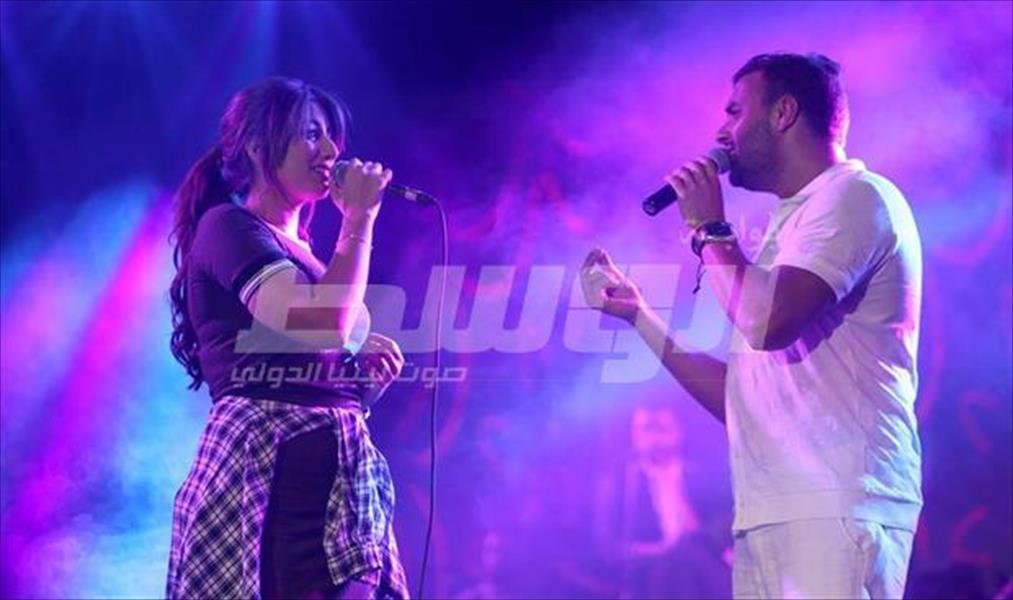 بالصور: حسام ورامي يشعلان حفل شم النسيم في السخنة