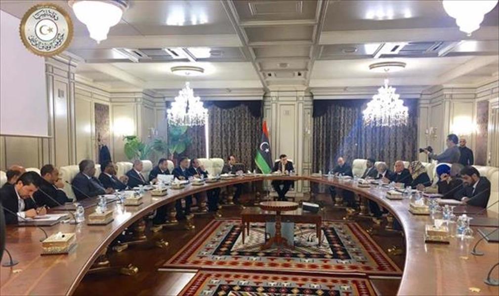 «الرئاسي» يُشكِّل لجنة لتنفيذ الموازنة الاستيرادية وأخرى للرقابة
