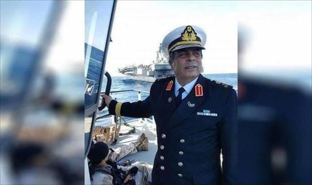 آمر قاعدة طبرق البحرية يكشف تفاصيل توقيف جرافتين إيطالية ويونانية قرب سواحل درنة