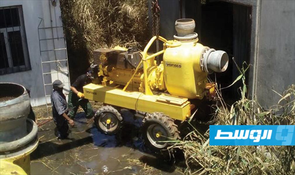شركة الصرف الصحي تواصل جهودها للتخلص من المياه الراكدة والمستنقعات في الصابري