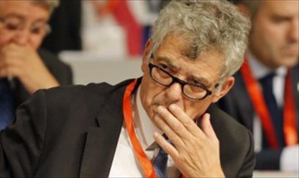 حبس رئيس اتحاد الكرة الإسباني خوفًا من هروبه